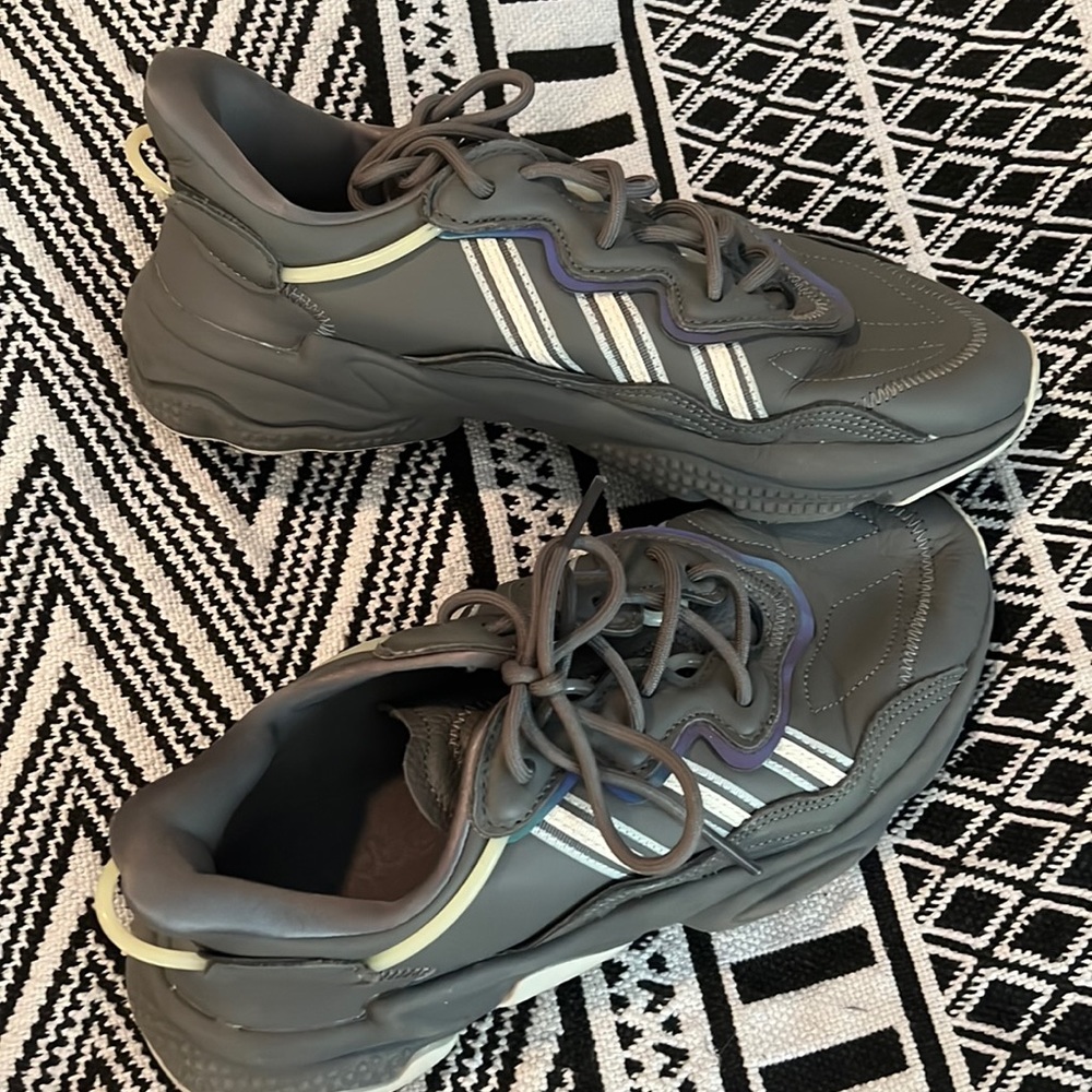 Adidas Ozweego